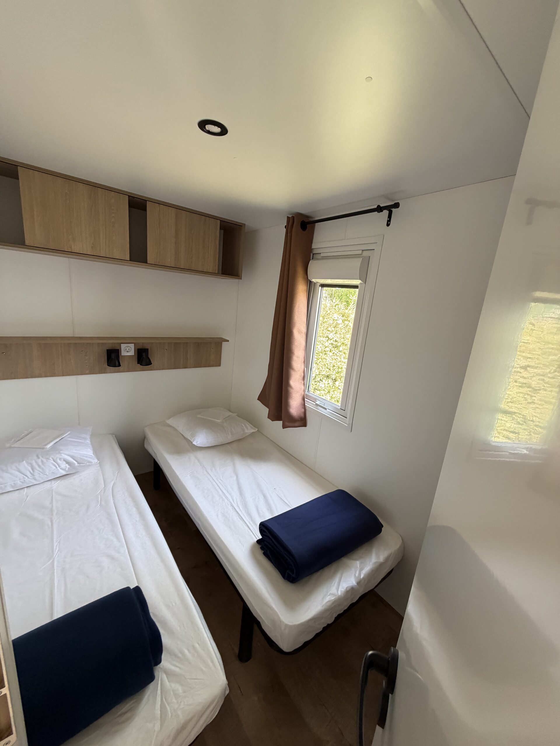 Mobilhome MARTINE 4/6 personnes 3 chambres – Image 2